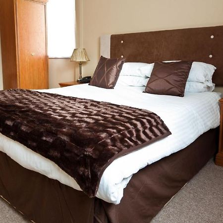 Caledonia Hotel Rosyth Ruang foto
