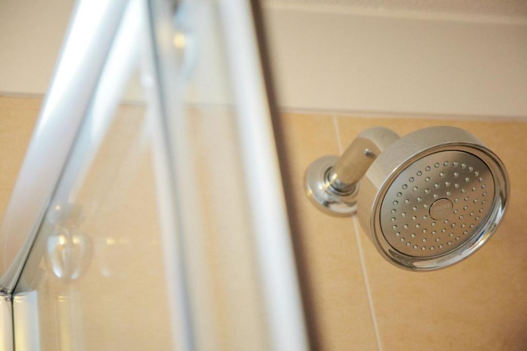 Caledonia Hotel Rosyth Ruang foto